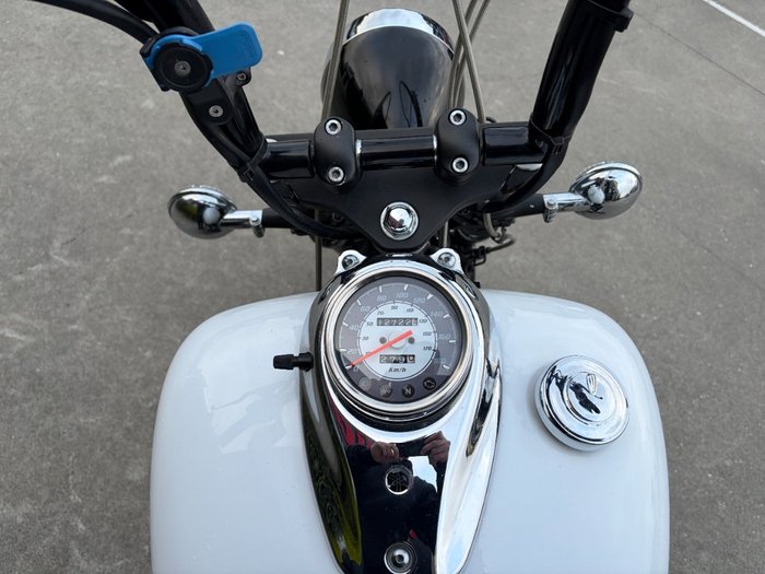 2015 Yamaha XVS650 V-STAR CUSTOM White