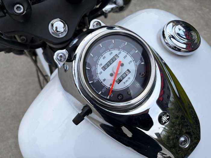 2015 Yamaha XVS650 V-STAR CUSTOM White