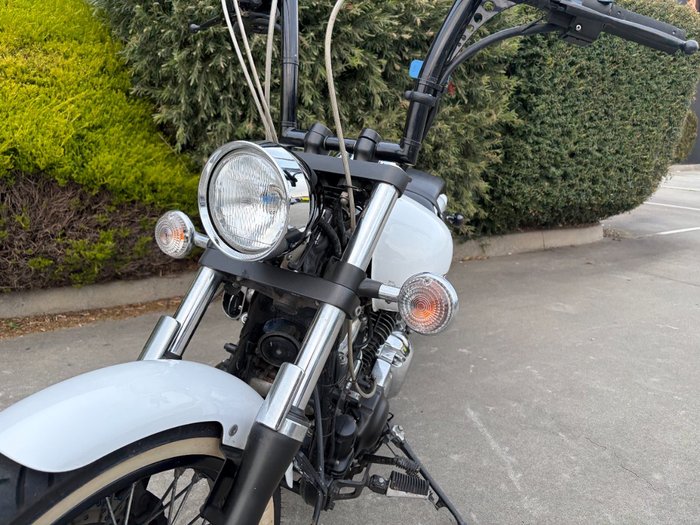 2015 Yamaha XVS650 V-STAR CUSTOM White