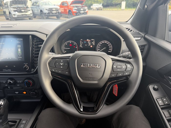 2026 Isuzu D-MAX X-RIDER RG Mercury Silver Metallic