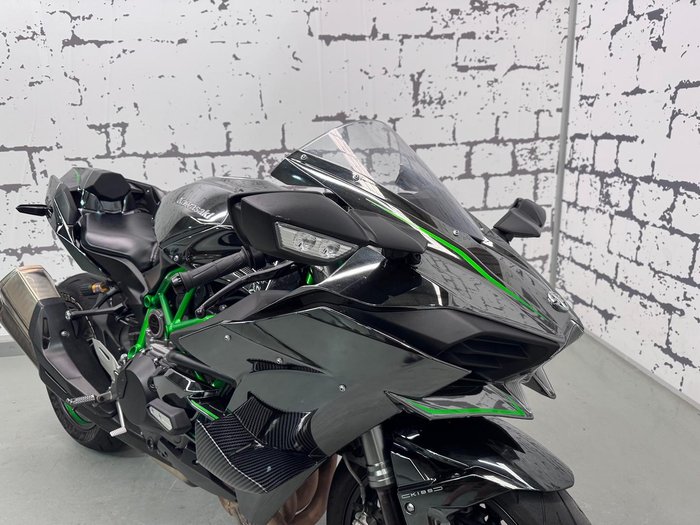 2022 Kawasaki Ninja H2 (ZX1002J) Ninja H2 Grey