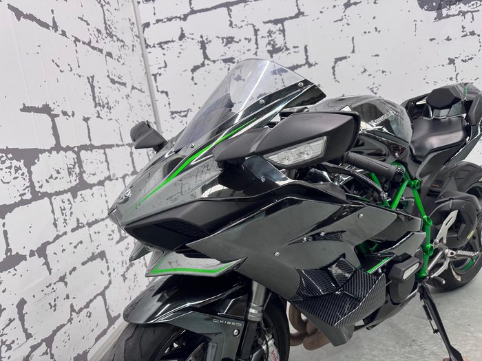 2022 Kawasaki Ninja H2 (ZX1002J) Ninja H2 Grey