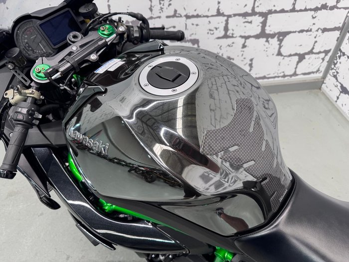 2022 Kawasaki Ninja H2 (ZX1002J) Ninja H2 Grey