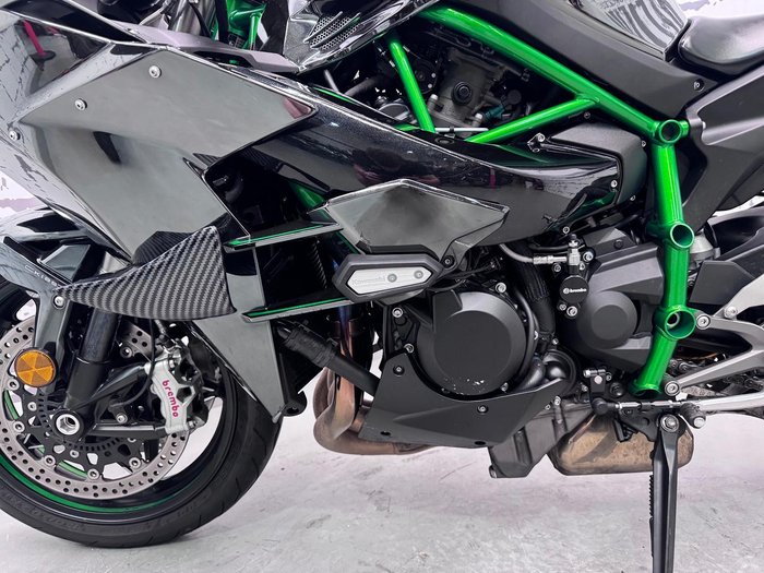 2022 Kawasaki Ninja H2 (ZX1002J) Ninja H2 Grey