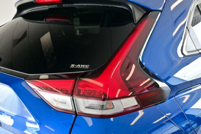 2024 Mitsubishi Eclipse Cross PHEV XLS