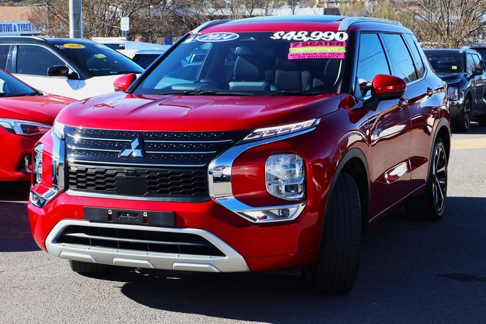 2024 Mitsubishi Outlander PHEV Exceed