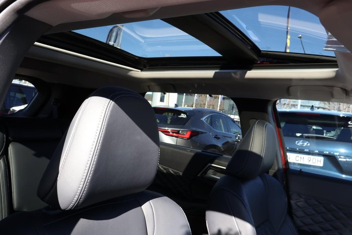 2024 Mitsubishi Outlander PHEV Exceed