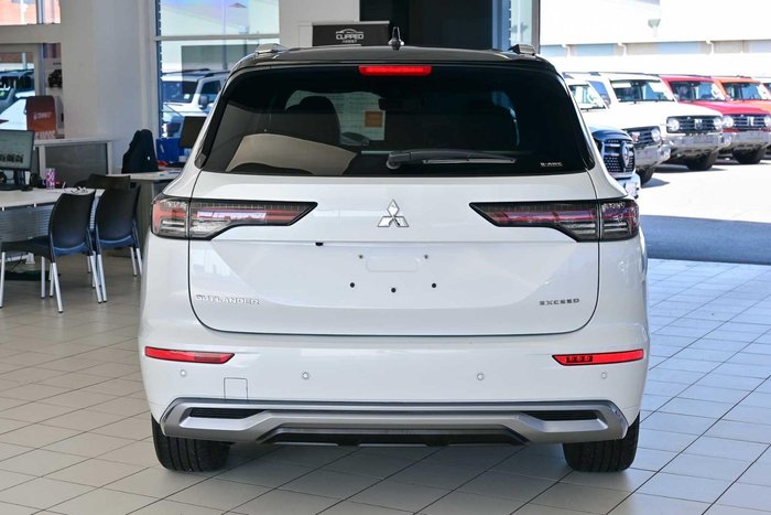 2025 Mitsubishi Outlander Exceed Tourer
