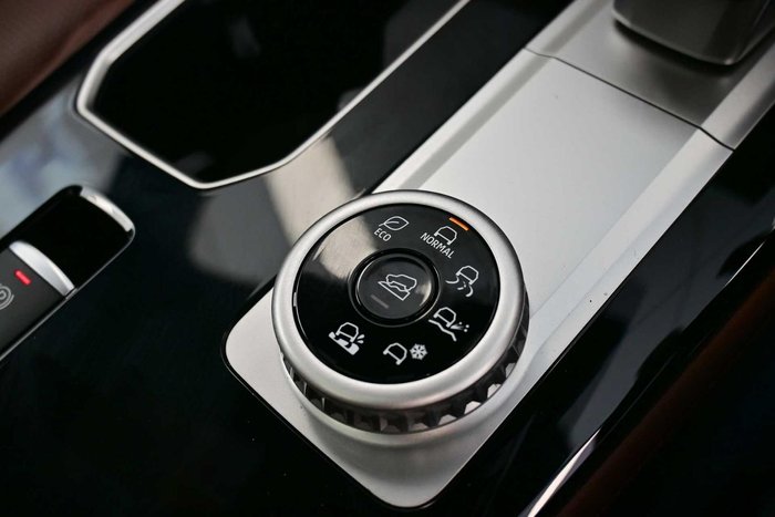 2025 Mitsubishi Outlander Exceed Tourer