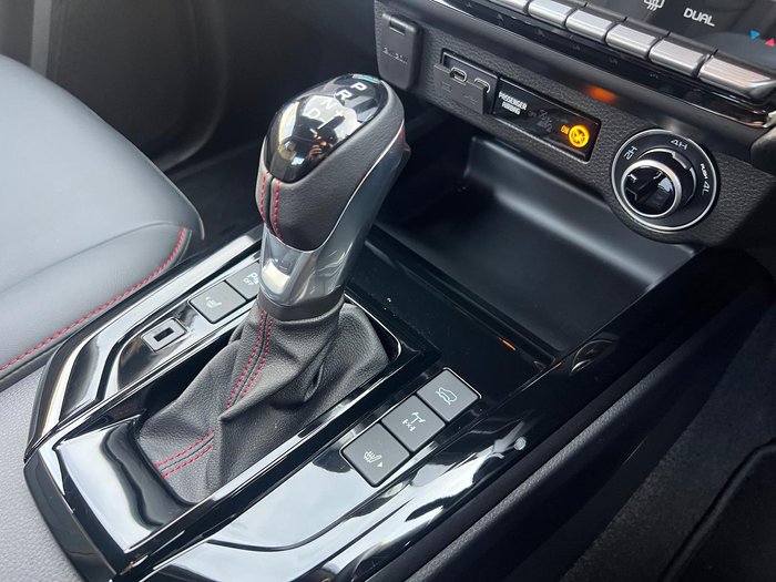 2025 Isuzu D-MAX X-TERRAIN MY25.5 4X4 Dual Range Obsidian Grey