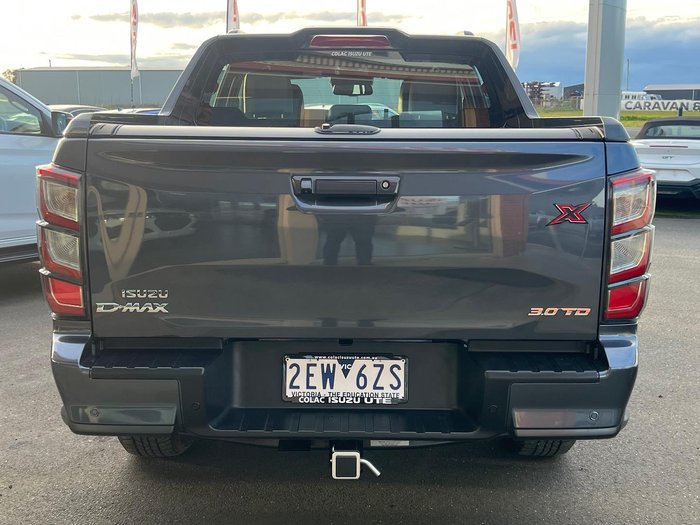 2025 Isuzu D-MAX X-TERRAIN MY25.5 4X4 Dual Range Obsidian Grey
