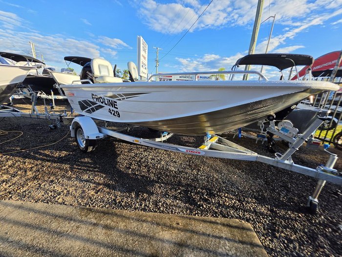 2027 Stacer 429 Proline Angler