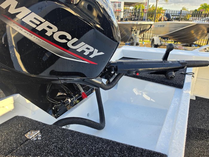 2027 Stacer 429 Proline Angler