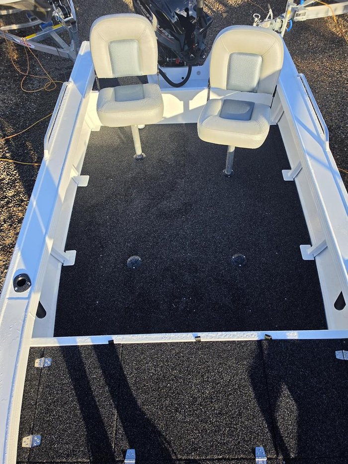 2027 Stacer 429 Proline Angler