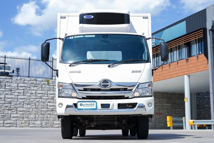 2022 Hino 300 Series