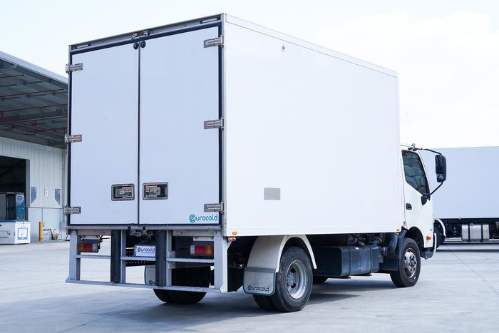 2022 Hino 300 Series