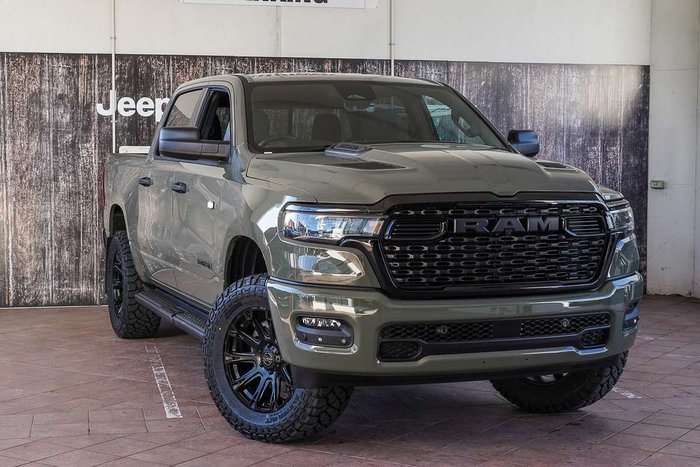 2026 RAM 1500 Express Black Edition Hurricane SO