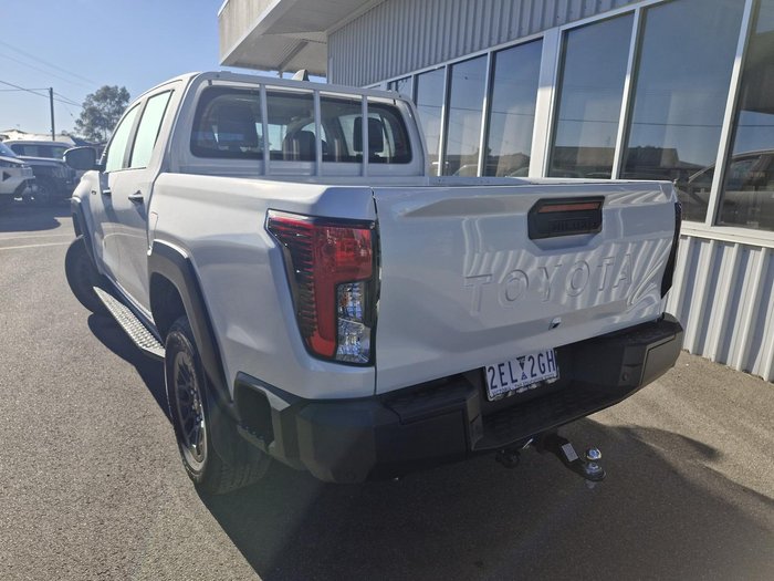 2025 Toyota Hilux