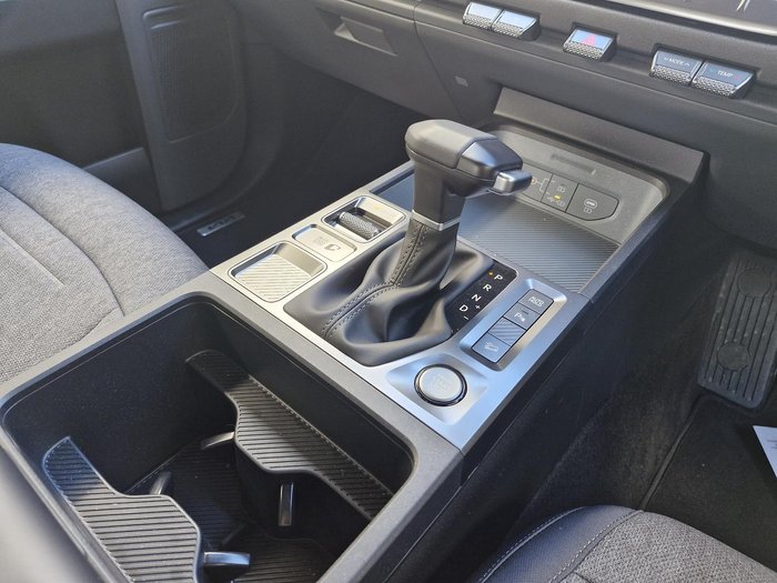 2025 Kia Tasman SX