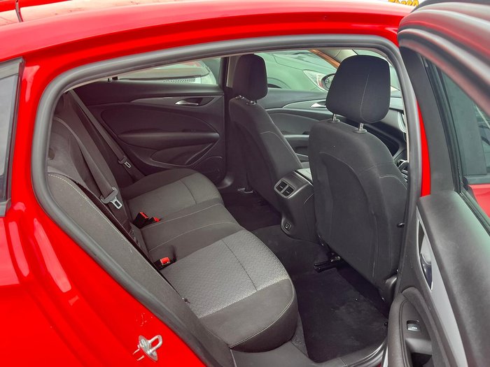 2018 Holden Commodore LT