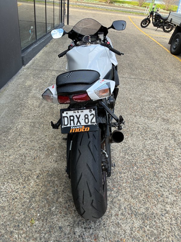2018 Suzuki GSX-R750 WHITE