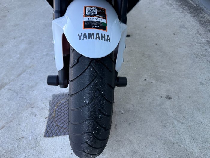 2023 Yamaha YZF-R7LA White