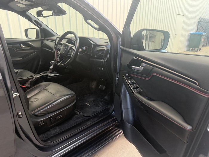 2022 Isuzu D-MAX X-TERRAIN