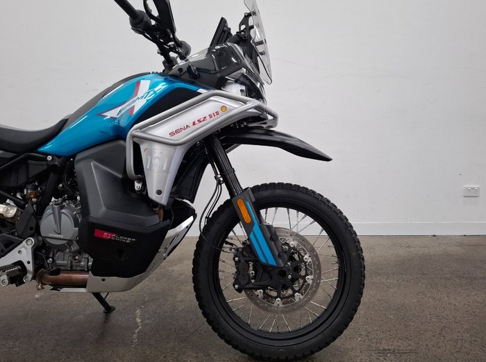 2025 CFMOTO 800MT LIMITED EDITION Blue