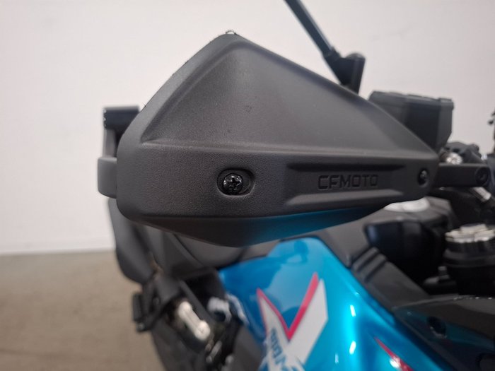 2025 CFMOTO 800MT LIMITED EDITION Blue