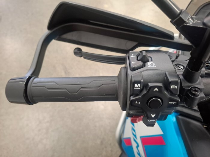 2025 CFMOTO 800MT LIMITED EDITION Blue