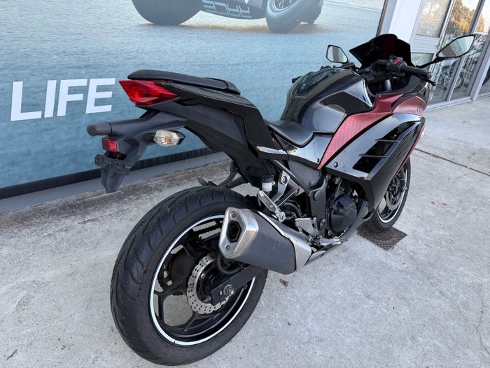 2013 Kawasaki NINJA 300 SE ABS Black