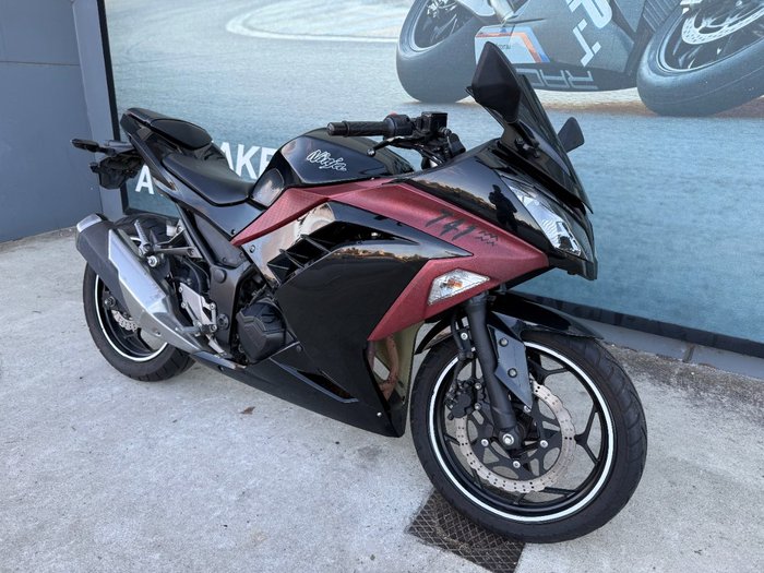 2013 Kawasaki NINJA 300 SE ABS Black