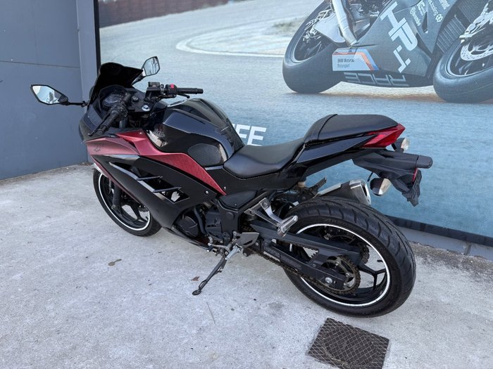 2013 Kawasaki NINJA 300 SE ABS Black