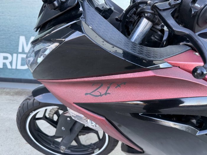 2013 Kawasaki NINJA 300 SE ABS Black