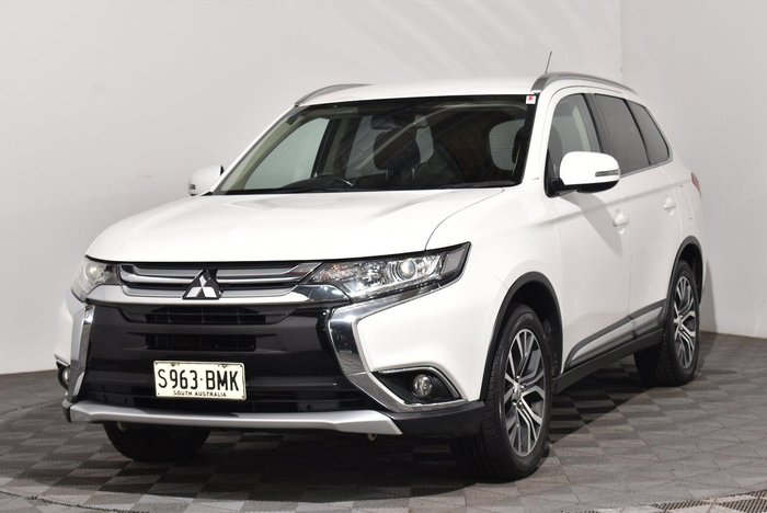 2016 Mitsubishi Outlander XLS