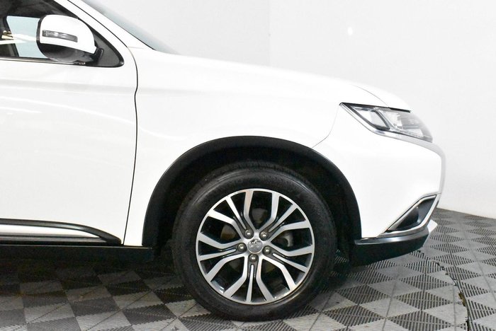 2016 Mitsubishi Outlander XLS