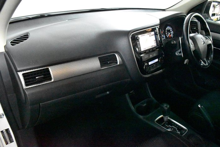 2016 Mitsubishi Outlander XLS