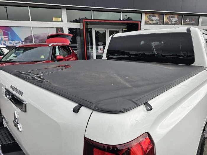 2024 Mitsubishi Triton GLS