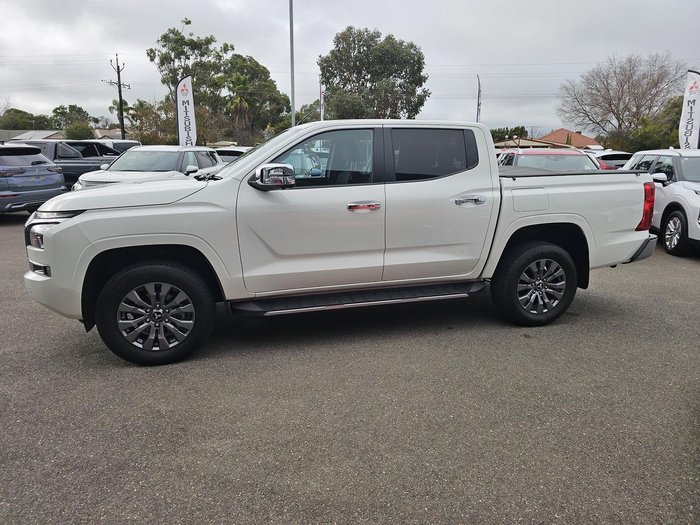 2024 Mitsubishi Triton GLS