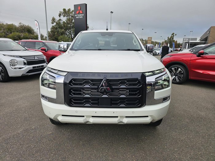 2024 Mitsubishi Triton GLS