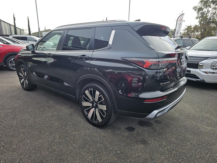 2025 Mitsubishi Outlander Aspire