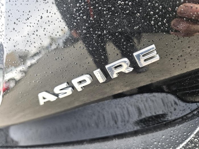 2025 Mitsubishi Outlander Aspire