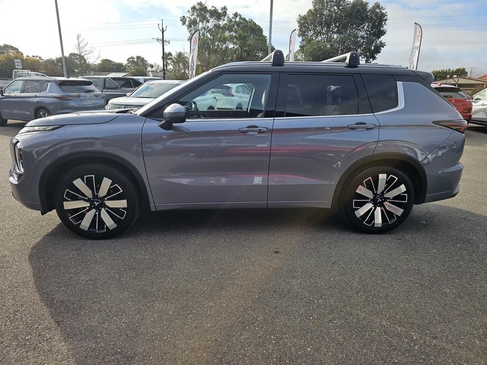 2025 Mitsubishi Outlander Exceed Tourer