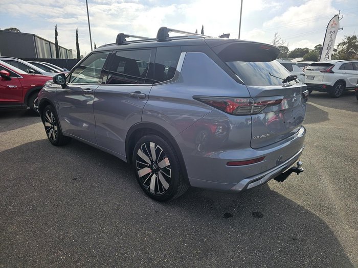 2025 Mitsubishi Outlander Exceed Tourer