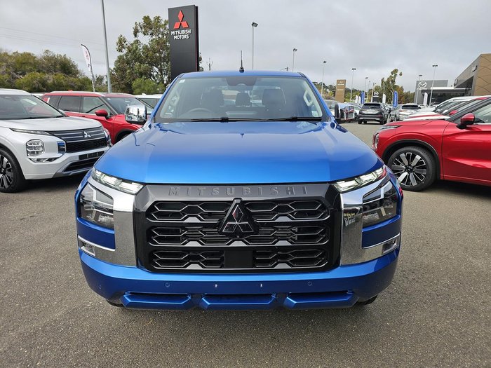 2025 Mitsubishi Triton GLS