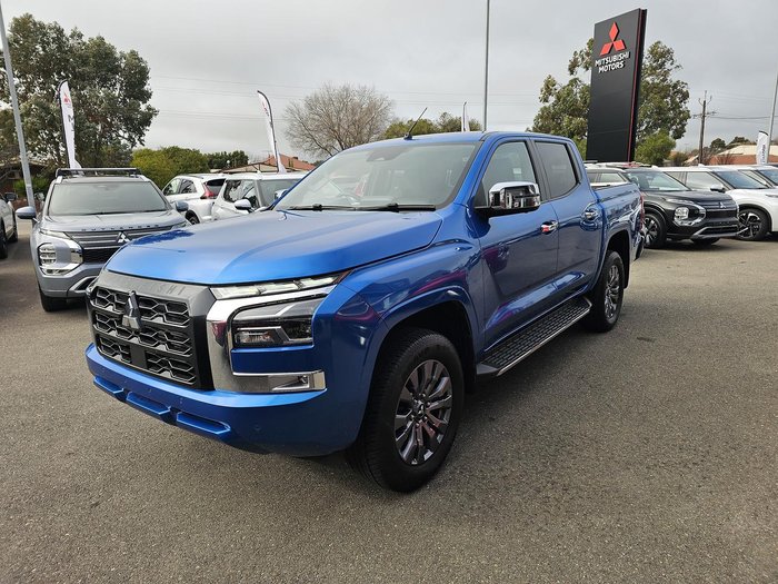2025 Mitsubishi Triton GLS