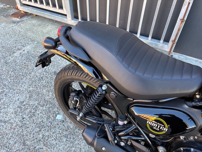 2023 Royal Enfield HUNTER 350 BLACK