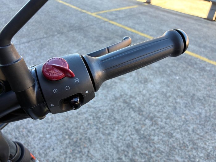 2023 Royal Enfield HUNTER 350 BLACK