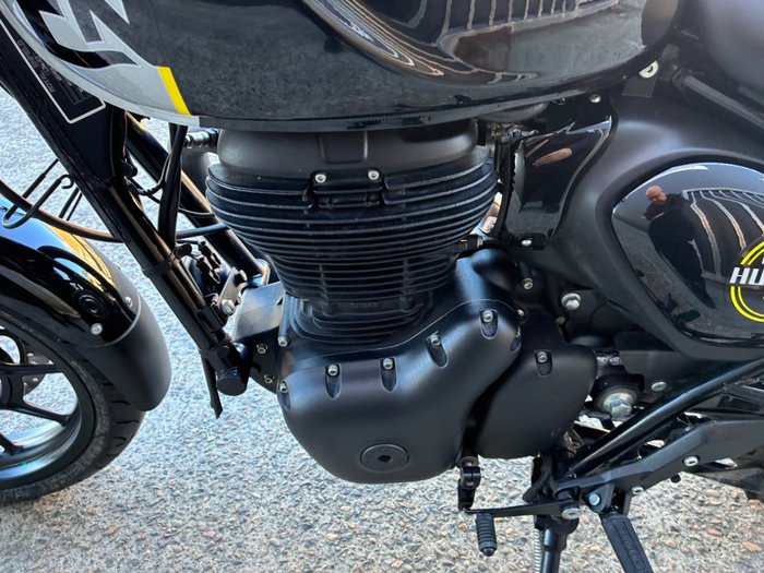 2023 Royal Enfield HUNTER 350 BLACK