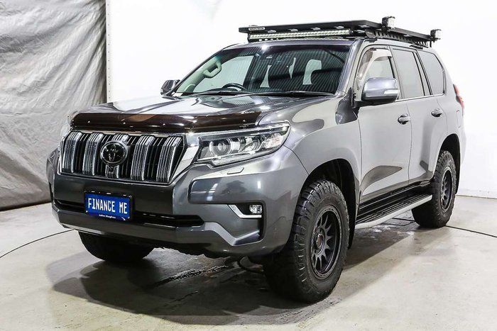 2022 Toyota Landcruiser Prado VX